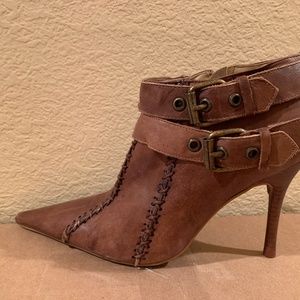 Carlos Santana Borderline boots